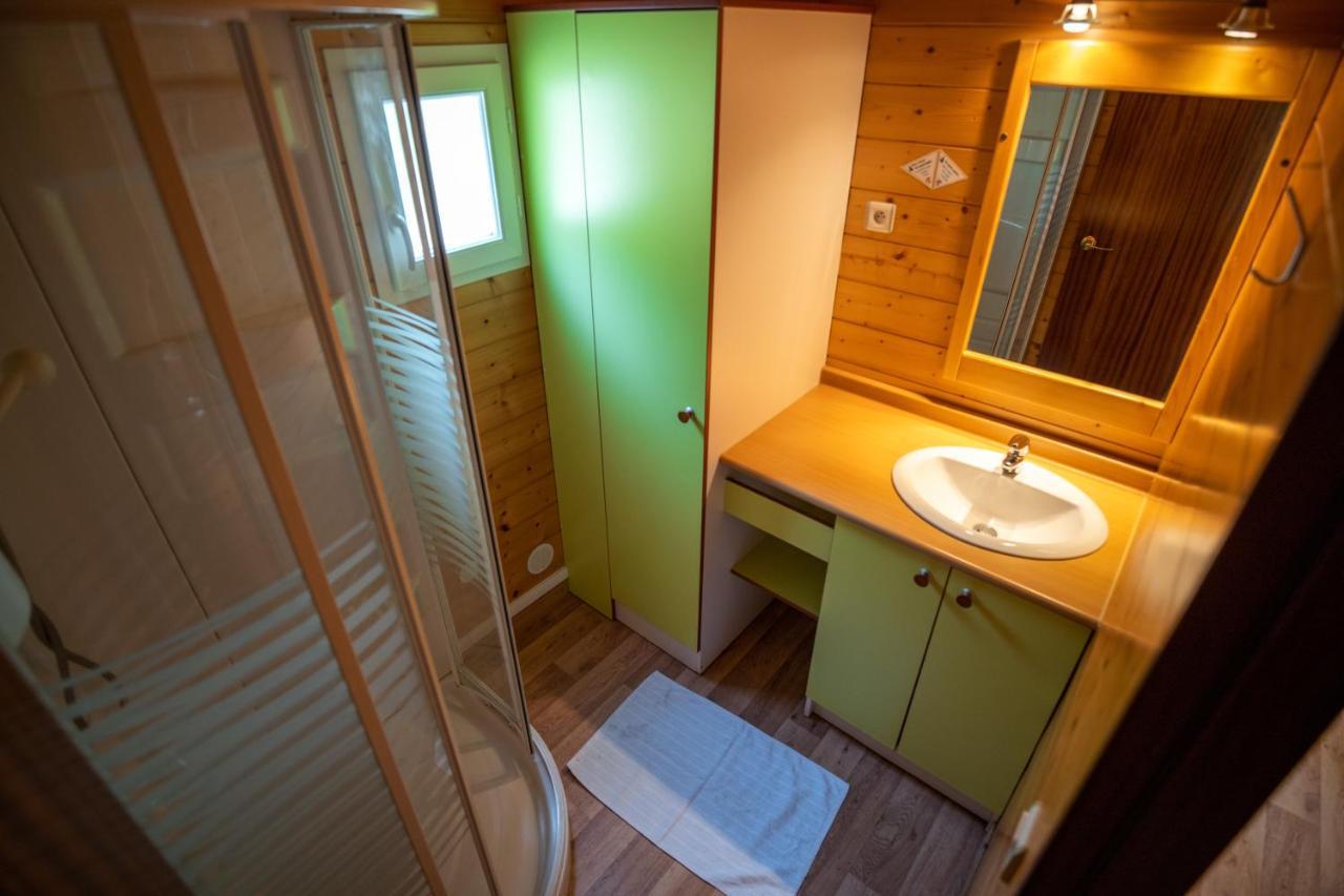 Camping Beau Rivage Navarrenx Esterno foto